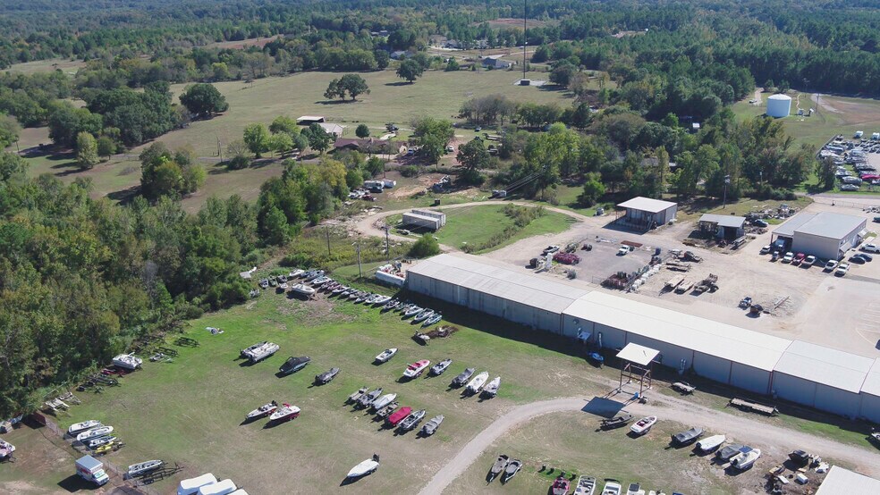 More Photos Of 17521 Tx-155, Flint Unknown For Lease