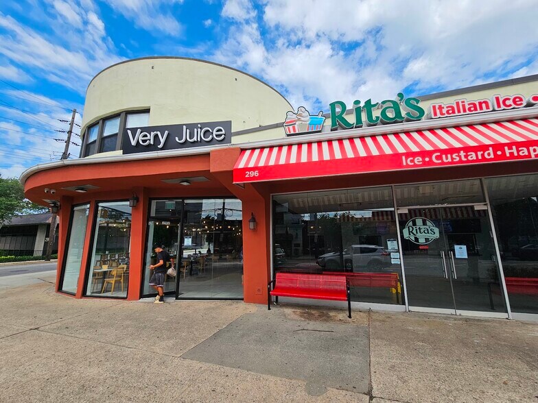 More Photos Of 330 Central Ave, Lawrence Storefront For Lease