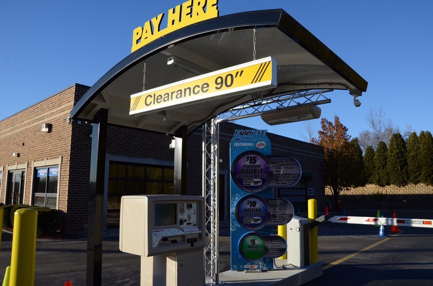 More Photos Of 1388 State St, Lemont Carwash For Lease