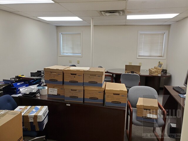 More Photos Of 7510-7512 Porter Rd, Niagara Falls Flex For Lease