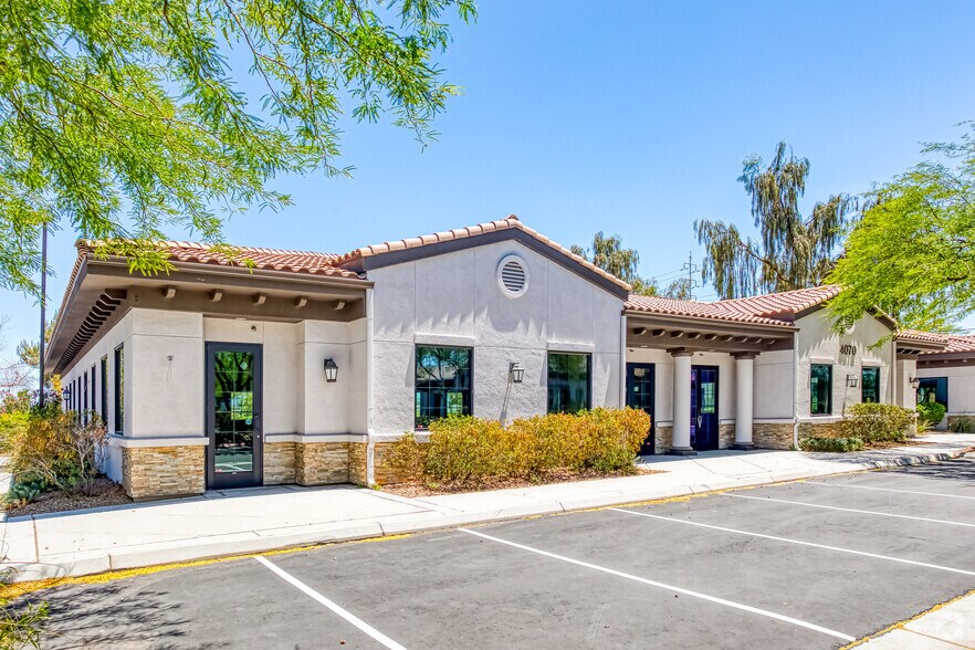 More Photos Of 4070 E Russell Rd, Las Vegas Office For Sale