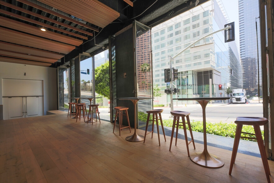 More Photos Of 915 Wilshire Blvd, Los Angeles Office For Lease