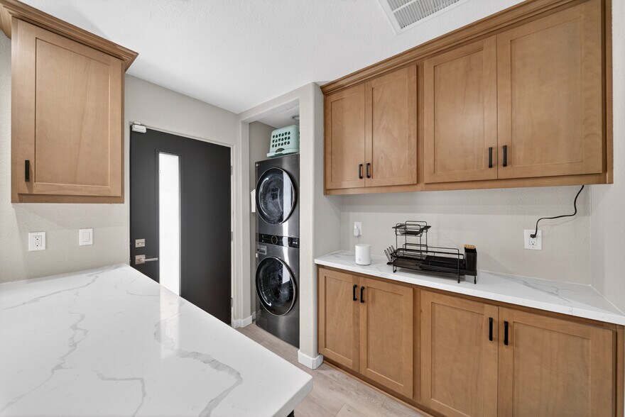More Photos Of 917 Old Canyon Rd, Fremont Multifamily For Sale