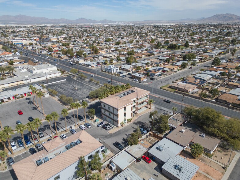 More Photos Of 2465 Reynolds Ave, North Las Vegas Medical For Lease