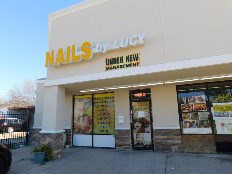 More Photos Of 9061-9075 S Dairy Ashford Rd, Houston Unknown For Lease