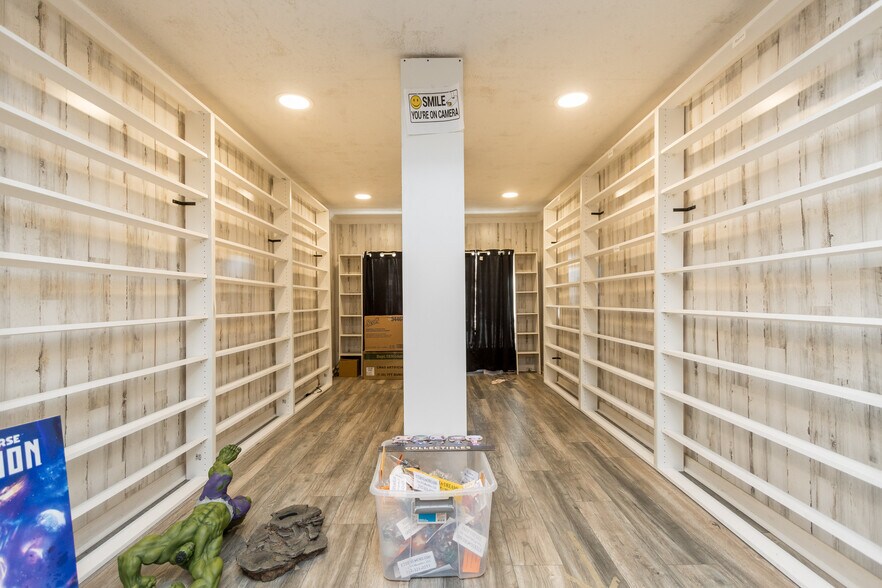 More Photos Of 54 W Baltimore St, Taneytown Storefront For Lease