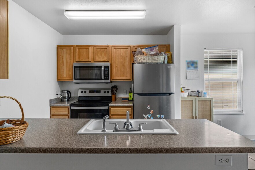 More Photos Of 1805 E Overland Rd, Meridian Apartments For Sale