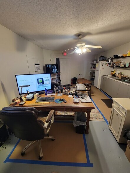 More Photos Of 5205 Haines Rd, Saint Petersburg Flex For Sale