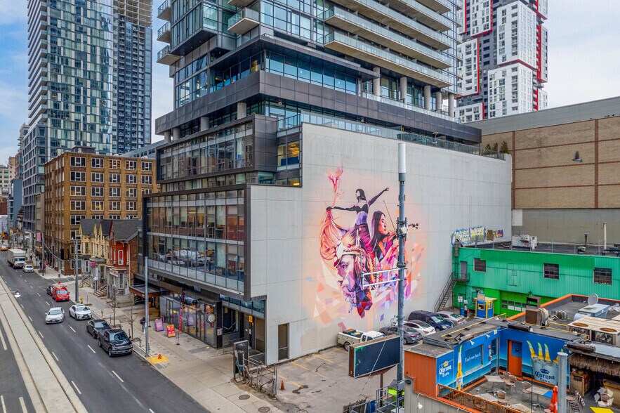 More Photos Of 288-292 Adelaide St W, Toronto Apartments For Lease