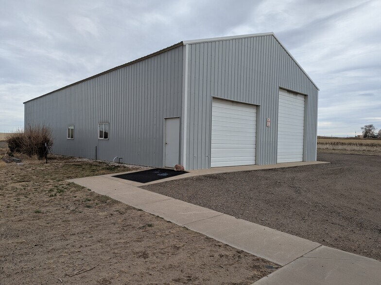 More Photos Of 15507 County Road 10, Fort Lupton Flex For Lease