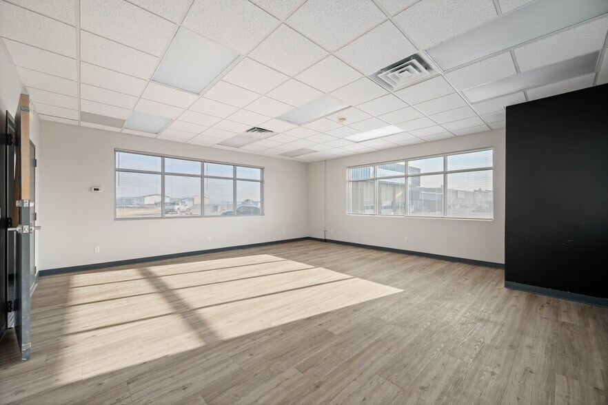 More Photos Of 2576 Yakima Valley Hwy, Sunnyside Office Residential For Lease