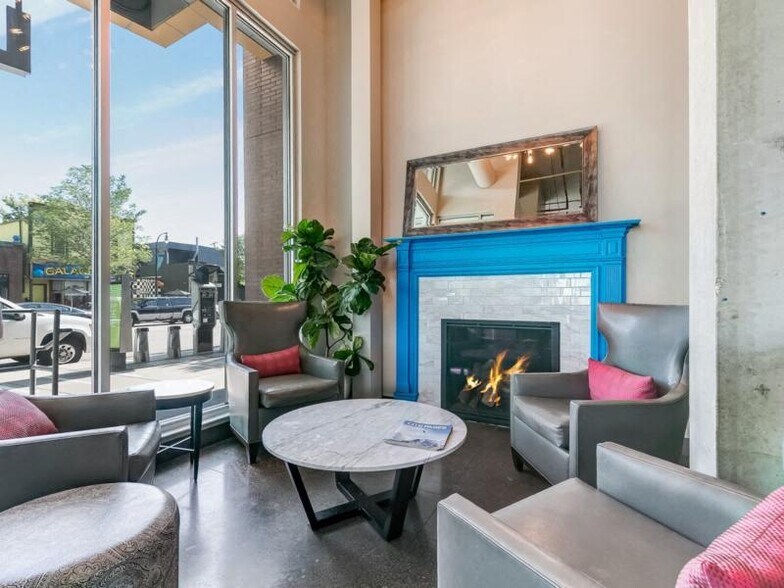 More Photos Of 2922 Aldrich Ave S, Minneapolis Apartments For Lease