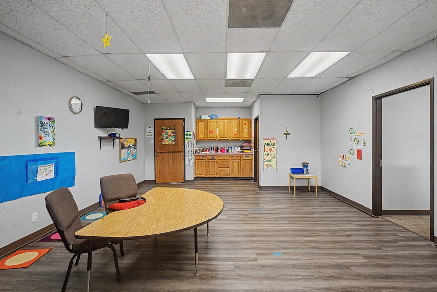 More Photos Of 2111 Skyline Dr, Mesquite Religious Facility For Sale