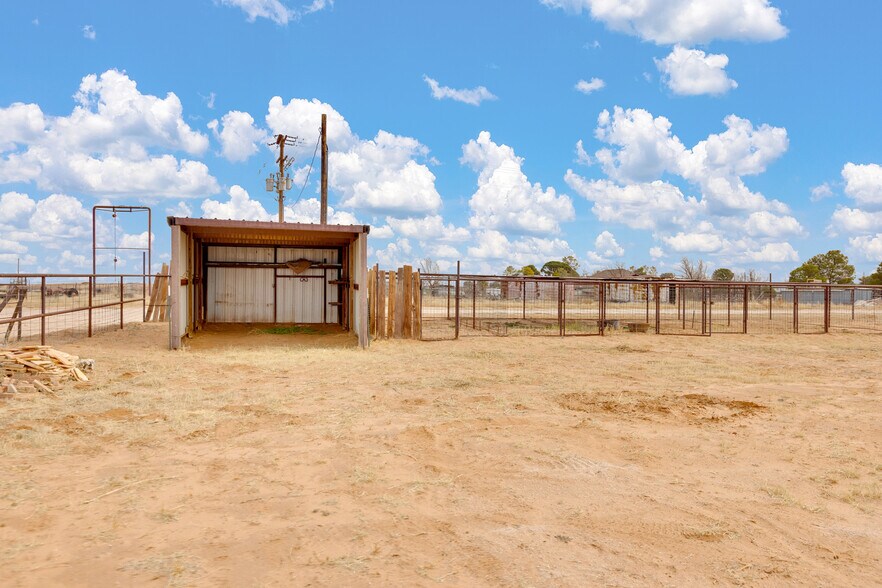 More Photos Of 7405 E County Road 110, Midland Land For Sale