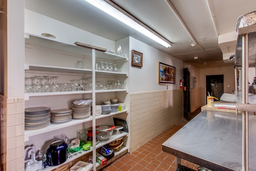 More Photos Of 8136 S Brook Forest Rd, Evergreen Specialty For Sale