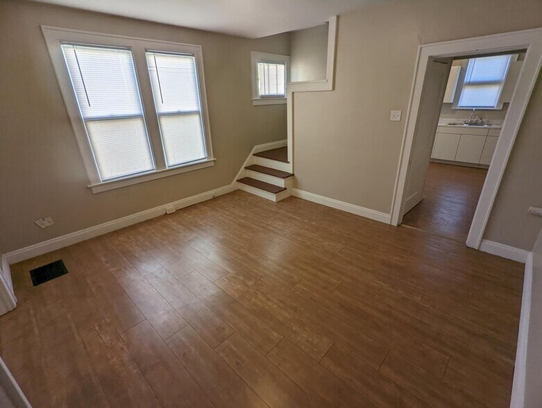 More Photos Of 1566 E Blake Ave, Columbus Multifamily For Sale