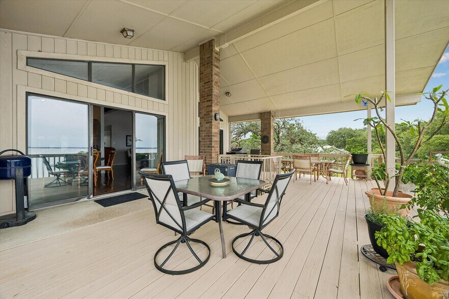 More Photos Of 1704 County Road 128, Burnet Specialty For Sale