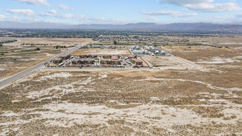 More Photos Of COR 30 STW PAV H8 N ave, Lancaster Land For Sale