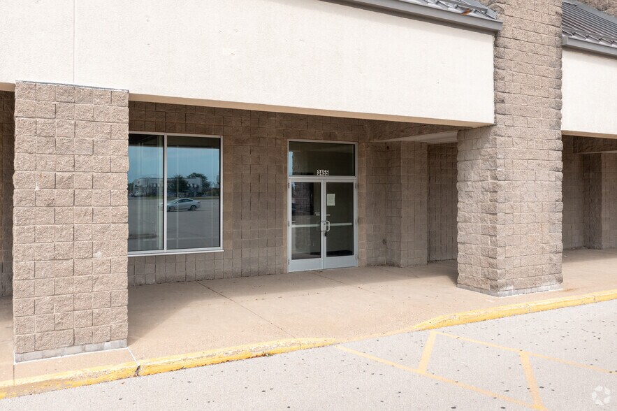 More Photos Of 3422-3564 Court St, Pekin Unknown For Lease