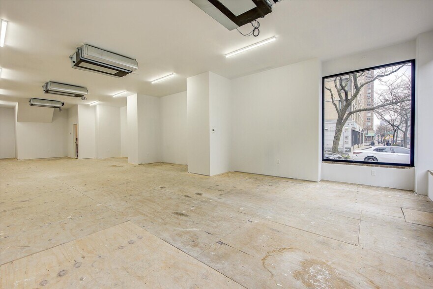 More Photos Of 1779 First Ave, New York Apartments For Lease