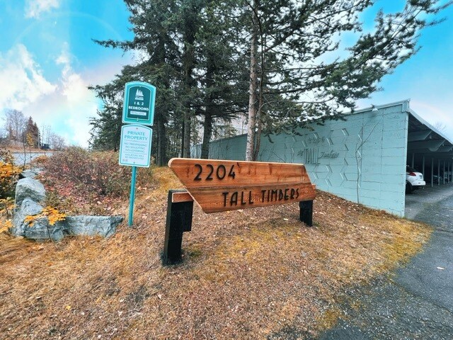 More Photos Of 2204 W Northern Lights Blvd, Anchorage Apartments For Sale