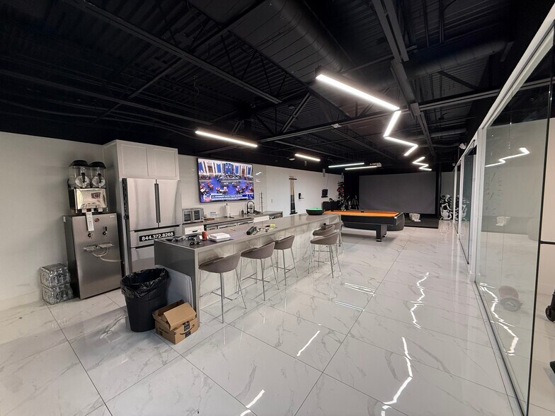 More Photos Of 12626A Dairy Ashford, Sugar Land Industrial For Sale