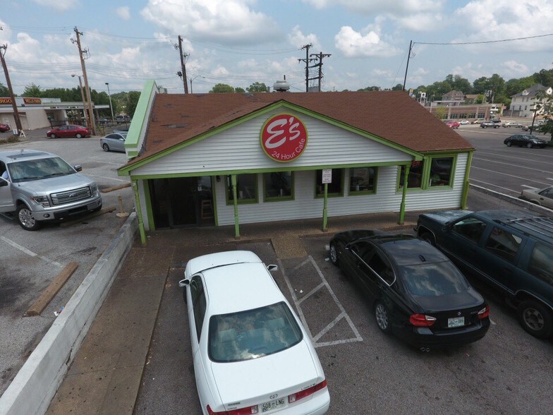More Photos Of 1308 Union Ave, Memphis Restaurant For Sale