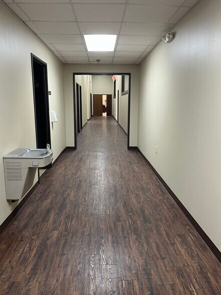 More Photos Of 5805 Highway 271, Fort Smith Freestanding For Sale