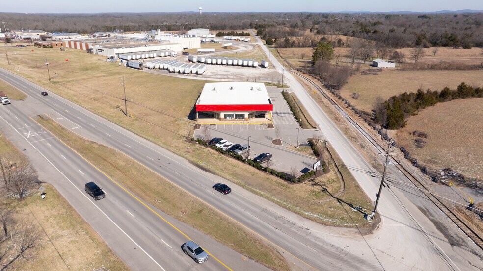 More Photos Of 2204 NW Broad St, Murfreesboro Freestanding For Sale