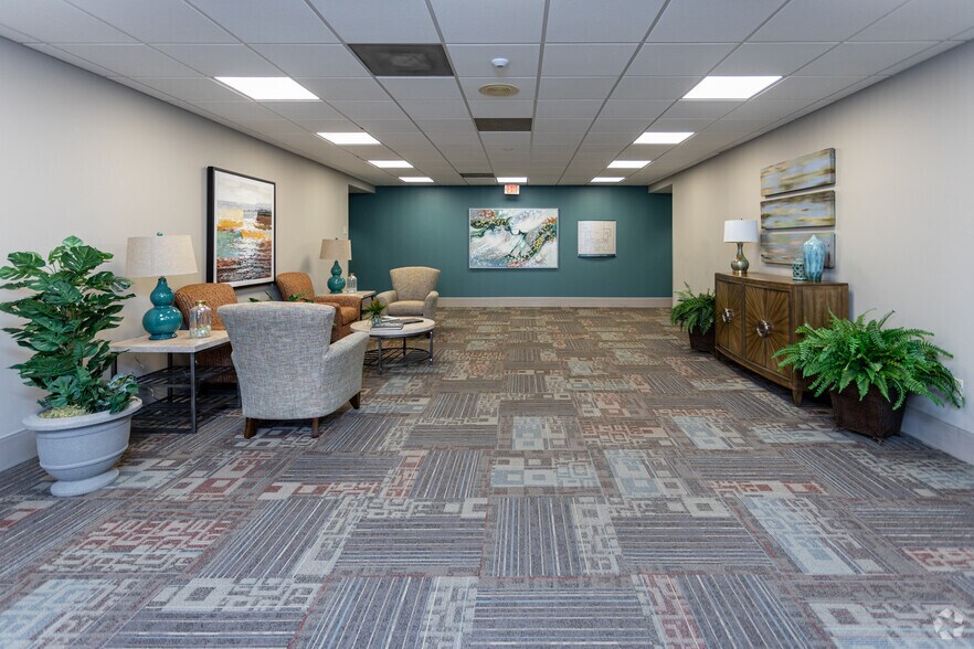 More Photos Of 9000 Executive Park Dr, Knoxville Office For Lease