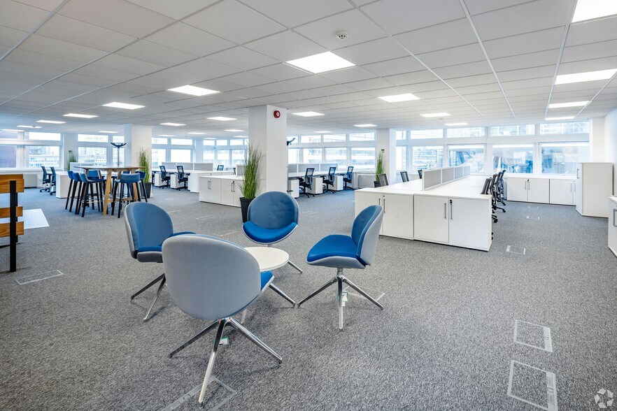 More Photos Of 39 Deansgate, Manchester Office For Lease