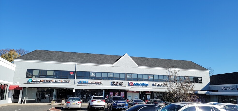 More Photos Of 720-748 Morris Tpke, Short Hills Unknown For Lease
