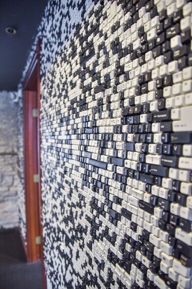 More Photos Of 30 S Shumway Ave, Batavia Office For Sale