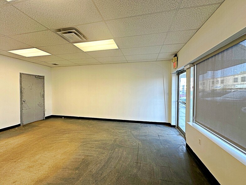 More Photos Of 380 Mackenzie Blvd, Fort McMurray Warehouse For Lease