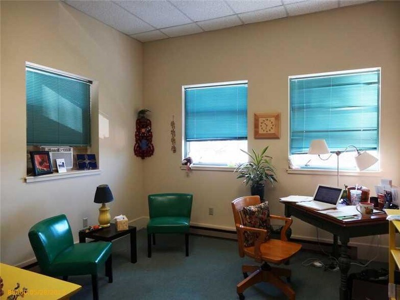 More Photos Of 113 N Lancey St, Pittsfield Office For Lease