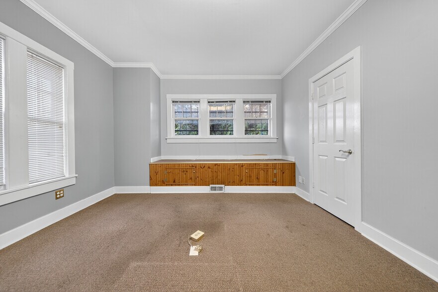 More Photos Of 2819 Gallatin Pike, Nashville Freestanding For Lease