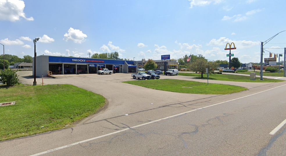 Primary Photo Of 1180 Upper Valley Pike, Springfield Auto Repair For Sale