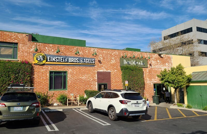 More Photos Of 603 S Lake Ave, Pasadena Freestanding For Lease