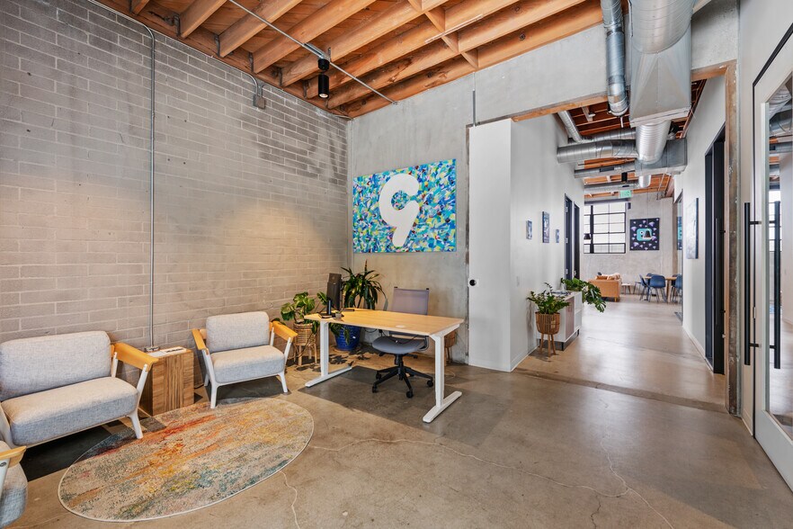 More Photos Of 4095-4115 Redwood Ave, Marina Del Rey Loft Creative Space For Lease