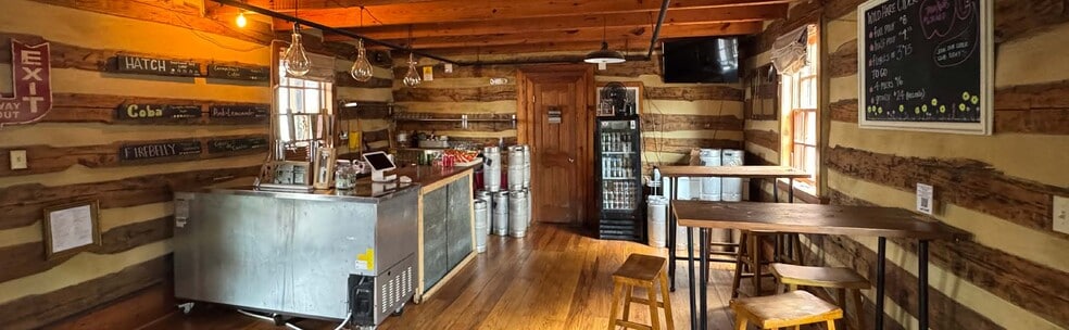 More Photos Of 201-205 Harrison St, Leesburg Unknown For Lease