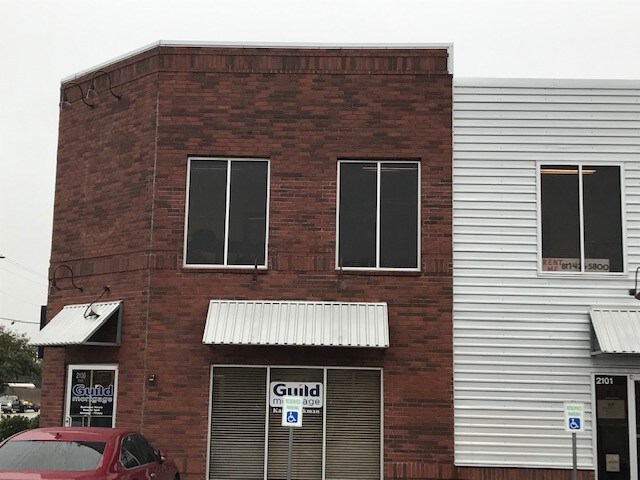 More Photos Of 785 W Hidden Creek Pkwy, Burleson General Retail For Lease