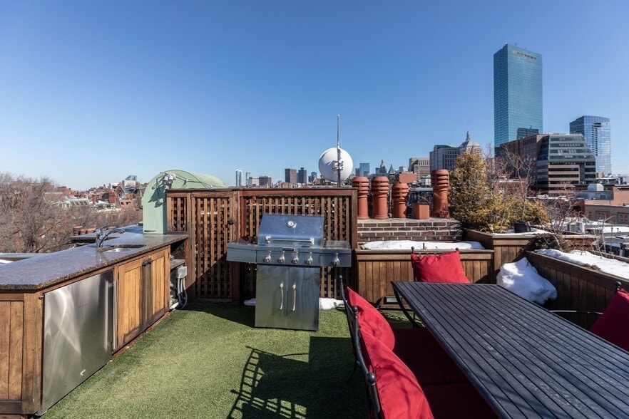 More Photos Of 230 Commonwealth, Boston Apartments For Sale