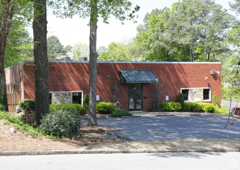 More Photos Of 2070 Liddell Dr NE, Atlanta Warehouse For Lease