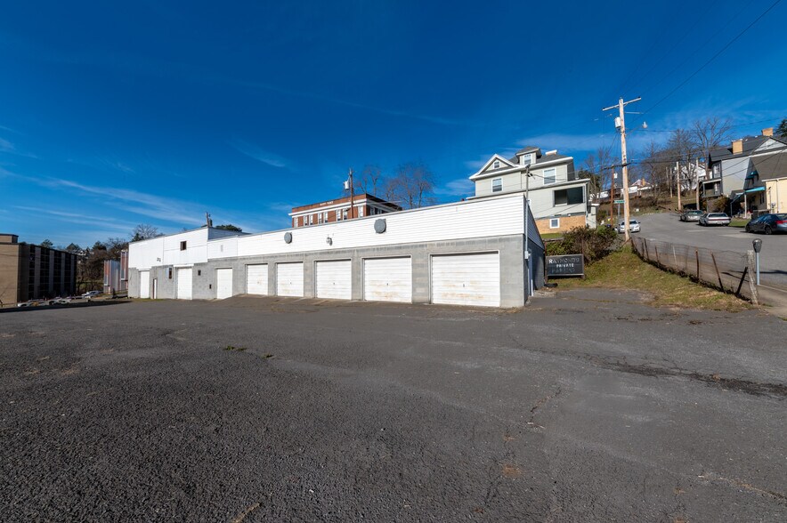 More Photos Of 414 Corbin Pl, Fairmont Land For Sale