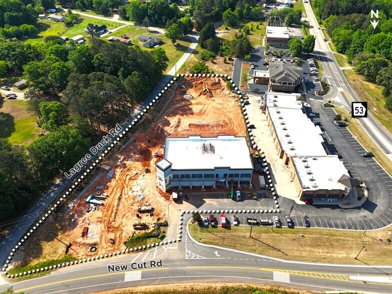More Photos Of 90 New Cut Rd, Braselton Unknown For Lease