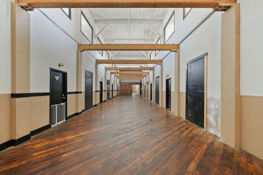 More Photos Of 118-122 Manton Ave, Providence Manufacturing For Lease