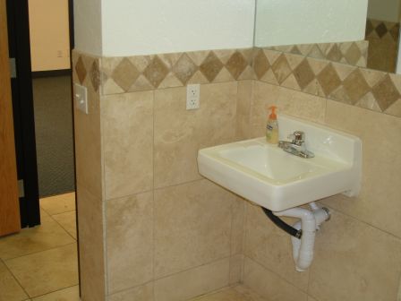 More Photos Of 7440 E Karen Dr, Scottsdale Service For Lease