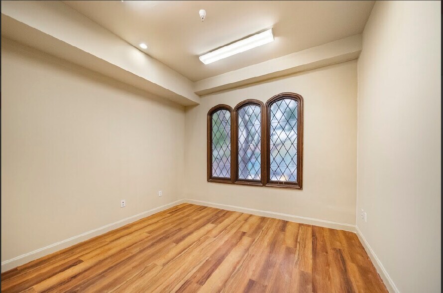 More Photos Of 767-777 Valencia St, San Francisco Office For Lease