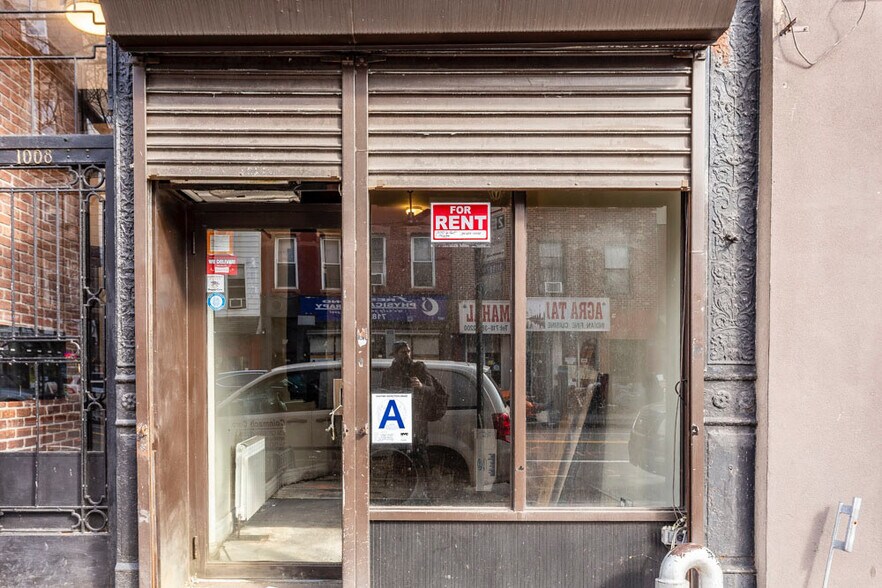 More Photos Of 1008 Manhattan Ave, Brooklyn Storefront Retail Residential For Lease