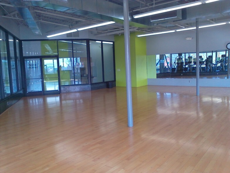 More Photos Of 3634 Austin Peay Hwy, Memphis Medical For Sale